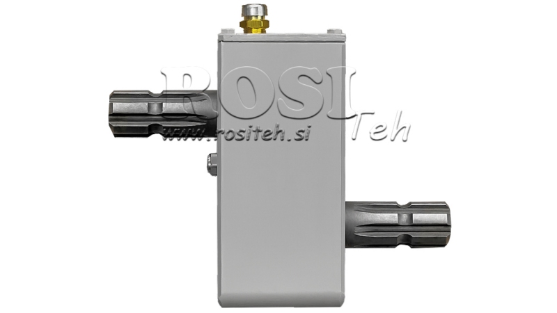 TRAKTORSKI REDUKTOR - INVERZIJA 1:1 (40HP-30kW) MOŠKI-MOŠKI