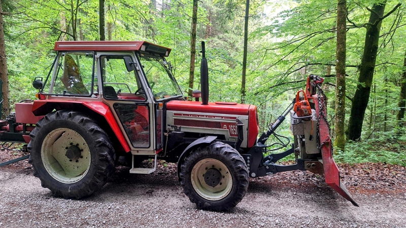 UNIVERSAL FRONTLIFT FOR TRAKTOREN KAT. 2 1500KG