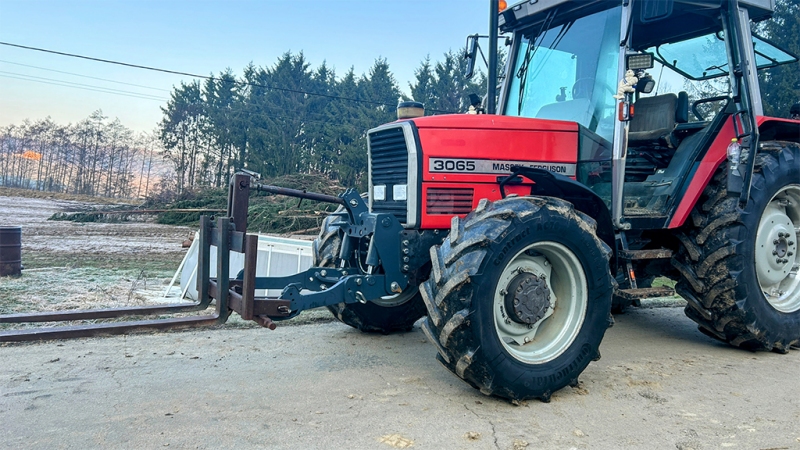 UNIVERSAL FRONTLIFT FOR TRAKTOREN KAT. 2 1500KG