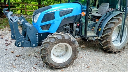 UNIVERSAL FRONTLIFT CAT. 2 FOR TRAKTOREN 1500 KG